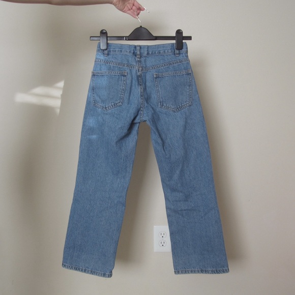 mid rise cropped denim - Picture 4 of 7